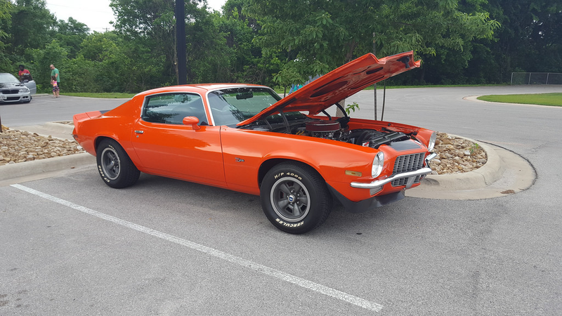 Illustration for article titled Sunday car show photo dump.